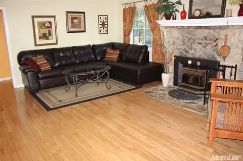 865 Cottage St, Placerville, CA 95667 photo 4