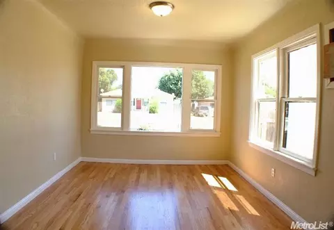 1620 Waverly Dr, Modesto, CA 95358 photo 8