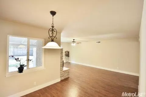 5133 Kovanda Ave, Carmichael, CA 95608 photo 11
