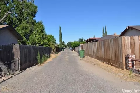2901 N Olive Ave, Turlock, CA 95382 photo 9