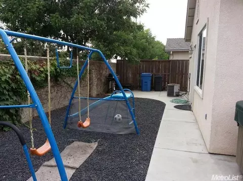 2390 Trellis Ln, Turlock, CA 95382 photo 8