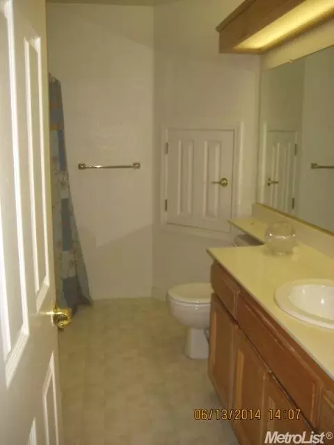 1527 Lucerne Ave, Gustine, CA 95322 photo 8