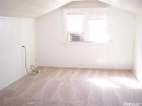 311 W 22nd, Merced, CA 95340 photo 13