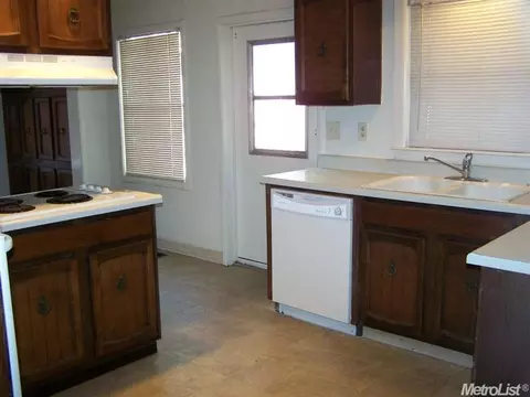 311 W 22nd, Merced, CA 95340 photo 5