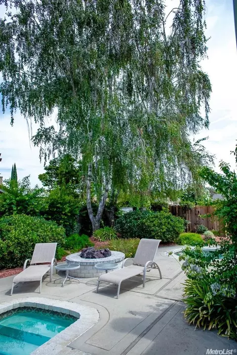 2721 Deerfield Pl, Modesto, CA 95355 photo 22