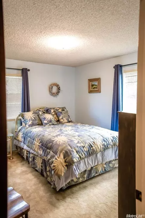 2721 Deerfield Pl, Modesto, CA 95355 photo 20