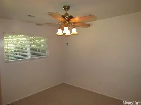 2501 Stone Crop Ln, Modesto, CA 95355 photo 4