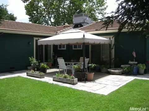 211 Vineyard Dr, Lodi, CA 95240 photo 9