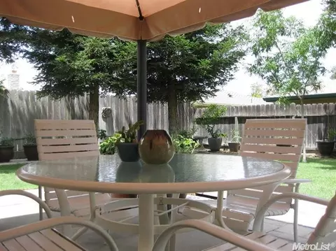 211 Vineyard Dr, Lodi, CA 95240 photo 6