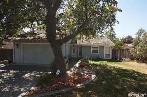 2741 Brentwood Pl, Davis, CA 95618 photo 1
