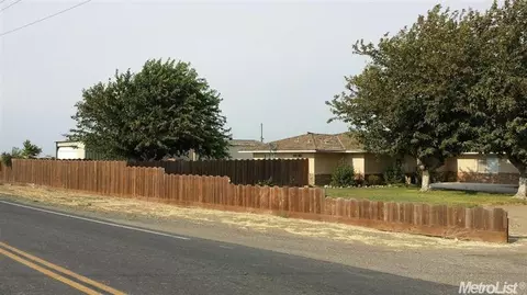 2984 Lingard Rd, Merced, CA 95341 photo 2