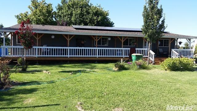 2821 E Lathrop Rd, Manteca, CA 95336 photo 1