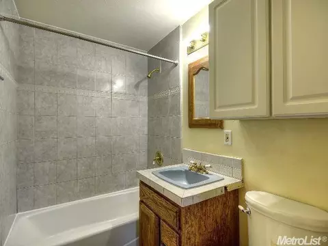 4904 Boyd Dr, Carmichael, CA 95608 photo 16