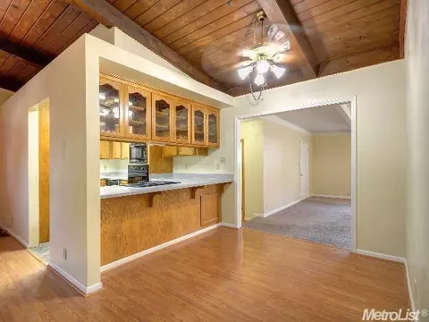 4904 Boyd Dr, Carmichael, CA 95608 photo 8