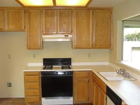 2425 Morrill Rd, Riverbank, CA 95367 photo 10