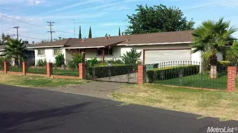 15801 Halmar Ln, Lathrop, CA 95330 photo 1