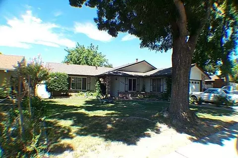 1221 Blue Daisy Way, Modesto, CA 95355 photo 1