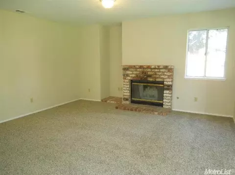 2748 Willow Spring Ct, Riverbank, CA 95367 photo 5