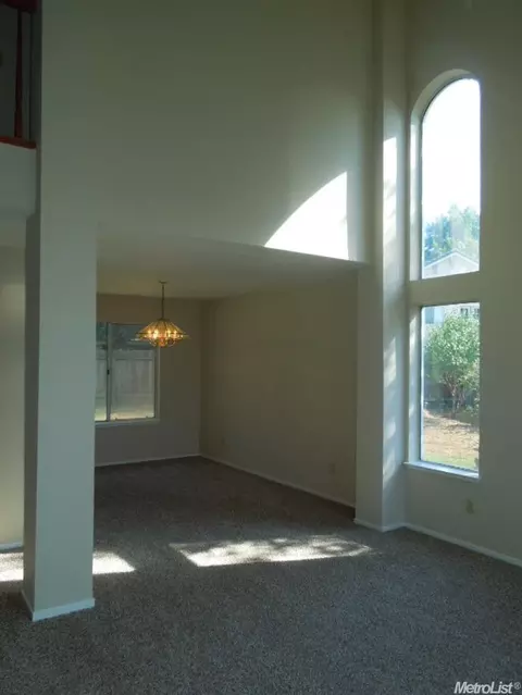2748 Willow Spring Ct, Riverbank, CA 95367 photo 3