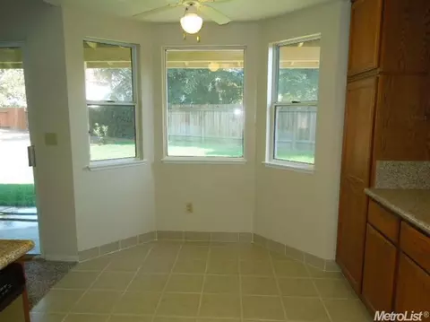 2748 Willow Spring Ct, Riverbank, CA 95367 photo 8