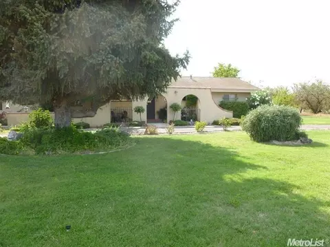 22277 Mcbride Rd, Escalon, CA 95320 photo 2