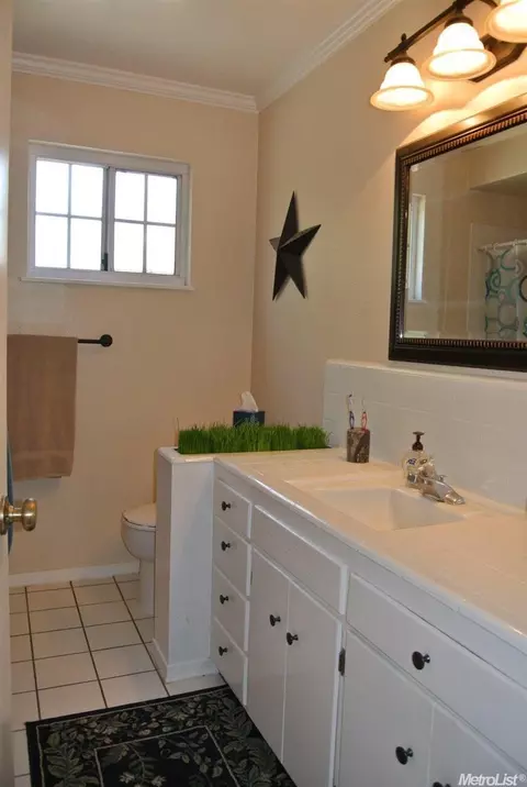 2356 Cabrillo Cir, Lodi, CA 95242 photo 7