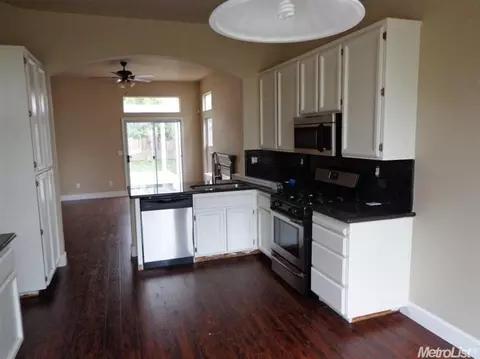 3244 Pepperridge Dr, Antelope, CA 95843 photo 7