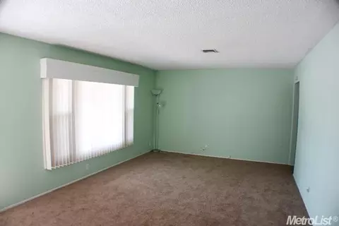 2014 Tully Rd, Modesto, CA 95350 photo 4