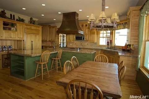 22540 E Acampo Rd, Clements, CA 95227 photo 5