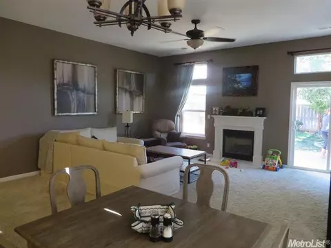 2052 Bishop Way, Lodi, CA 95242 photo 8