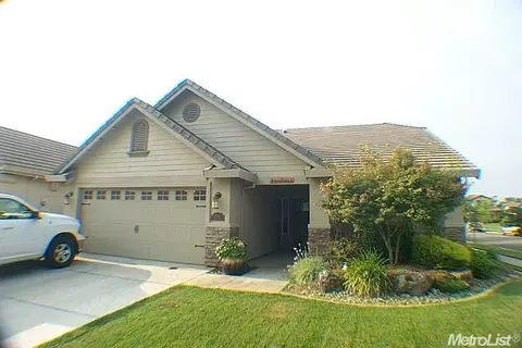 2052 Bishop Way, Lodi, CA 95242 photo 1
