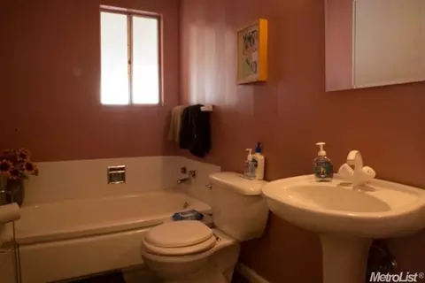 1211 Spruce Ln, Davis, CA 95616 photo 12