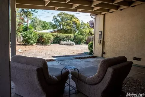 1211 Spruce Ln, Davis, CA 95616 photo 7