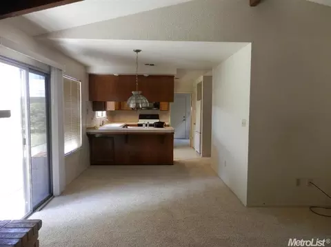1908 Columbard, Modesto, CA 95351 photo 4