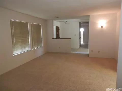 1908 Columbard, Modesto, CA 95351 photo 6