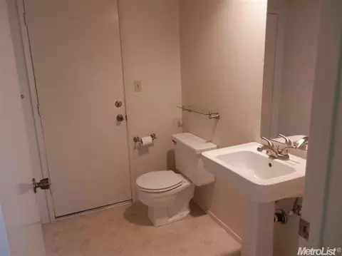 1908 Columbard, Modesto, CA 95351 photo 9