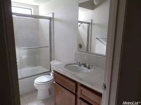 1908 Columbard, Modesto, CA 95351 photo 12