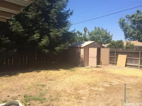 233 Kavanagh Ave, Modesto, CA 95350 photo 9