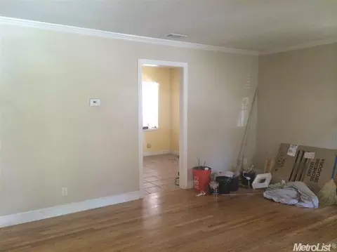 233 Kavanagh Ave, Modesto, CA 95350 photo 2
