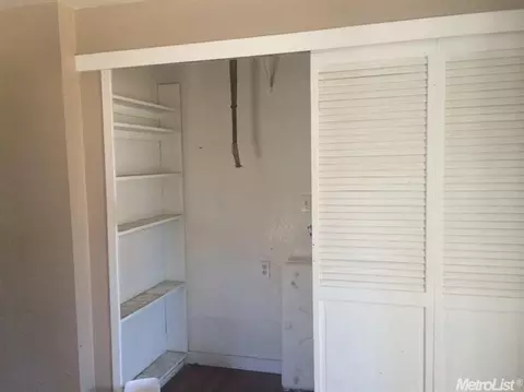233 Kavanagh Ave, Modesto, CA 95350 photo 8