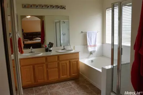 4246 Arroyo Ave, Davis, CA 95618 photo 19