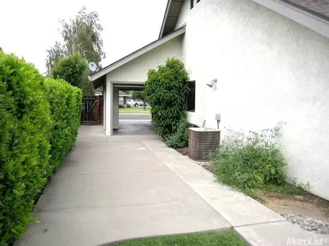 2436 Mountain Ridge Dr, Modesto, CA 95351 photo 22