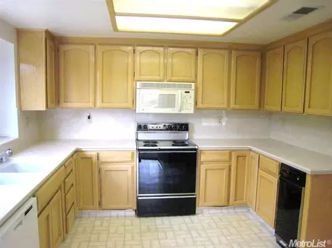 2436 Mountain Ridge Dr, Modesto, CA 95351 photo 7