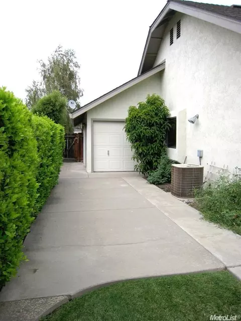 2436 Mountain Ridge Dr, Modesto, CA 95351 photo 21