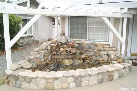 9461 Erwin Ave, Orangevale, CA 95662 photo 4
