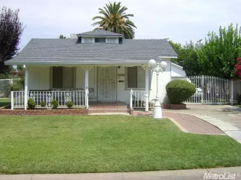 301 Watson St, Lodi, CA 95240 photo 1