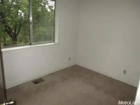21910 Digger Pine Ln, Colfax, CA 95713 photo 3