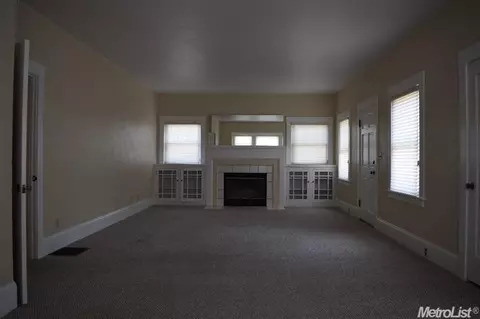 441 M St, Patterson, CA 95363 photo 2