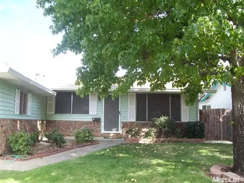 624 Rutledge Dr, Lodi, CA 95242 photo 2