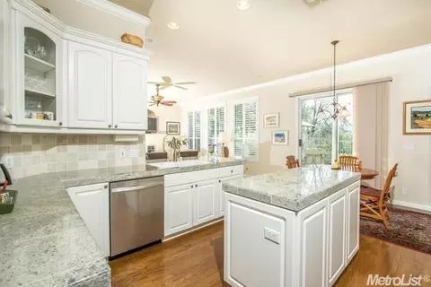 711 Hunter Pl, Folsom, CA 95630 photo 8
